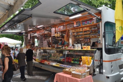 Mercato di Sesto Calende